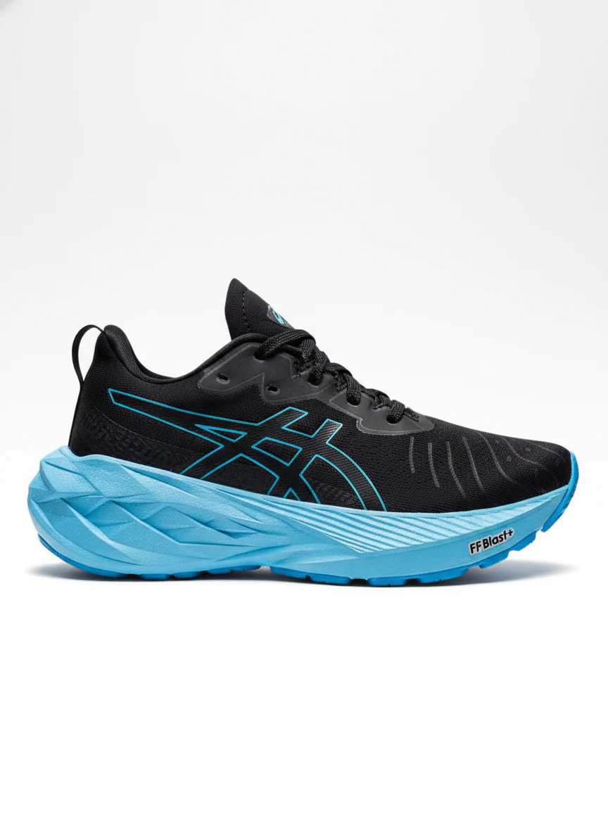 Asics Novablast